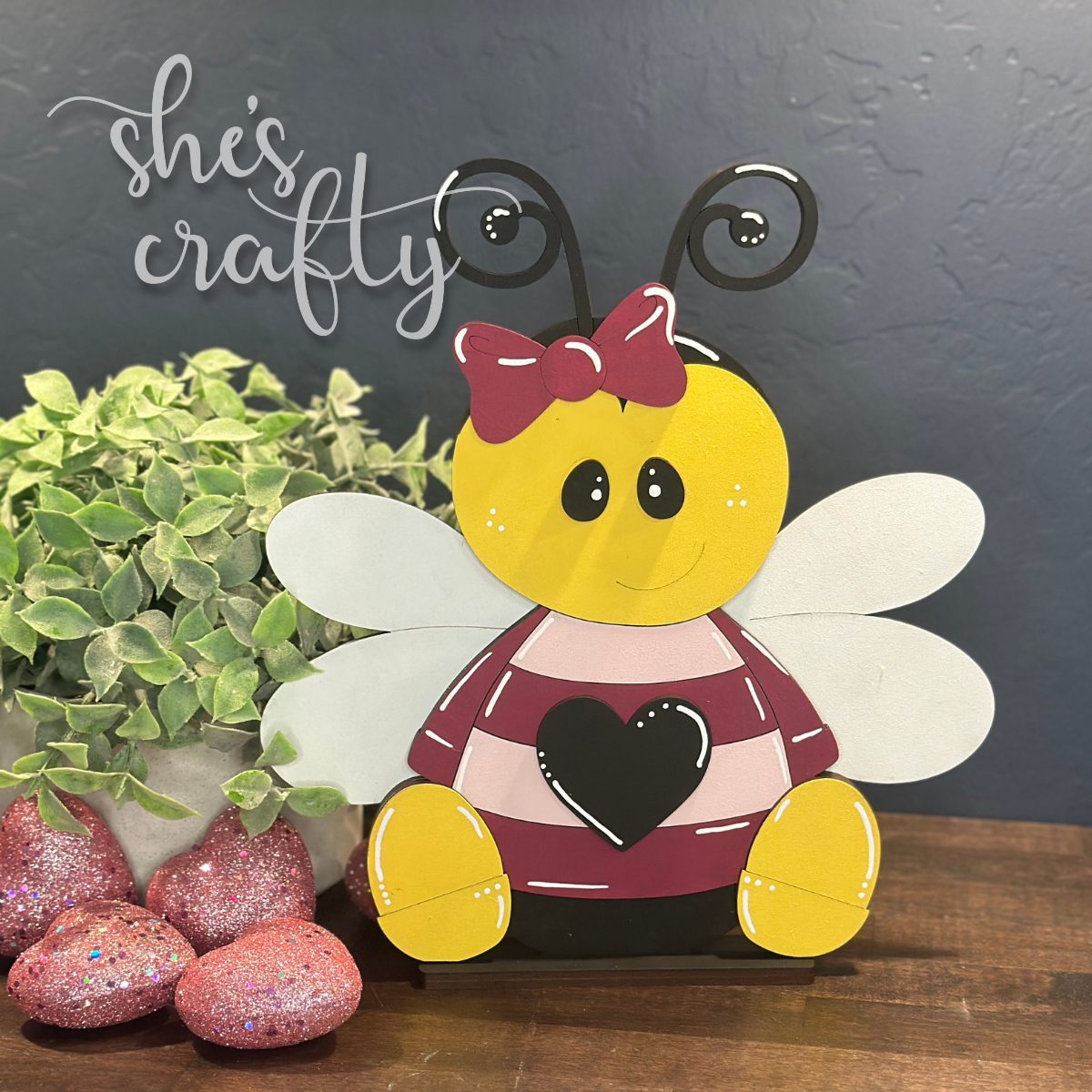 Bee My Valentine Shelf Sitter